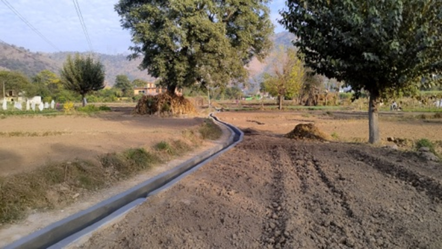 Adani Foundation at ACC Gagal transforms water supply for farmers in Ropa village 